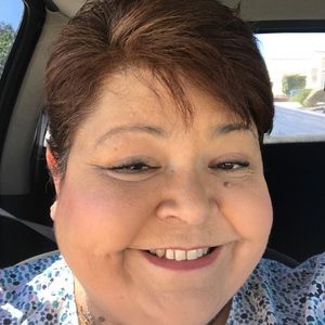 Meet your Posher, Joann